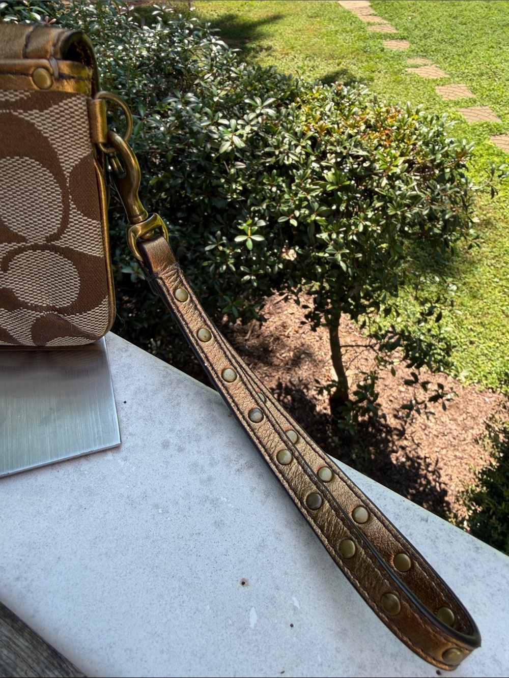 COACH Metallic Gold Signature Buckle Clutch Wallet - Picture 8 of 12